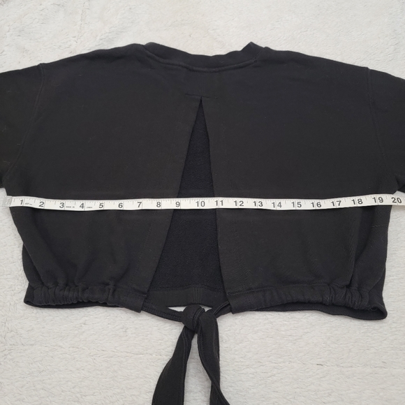 Wilfred Free Aritzia Black Cropped Tie Open Back Wide Sleeves Sweatshirt Size S - Picture 10 of 12